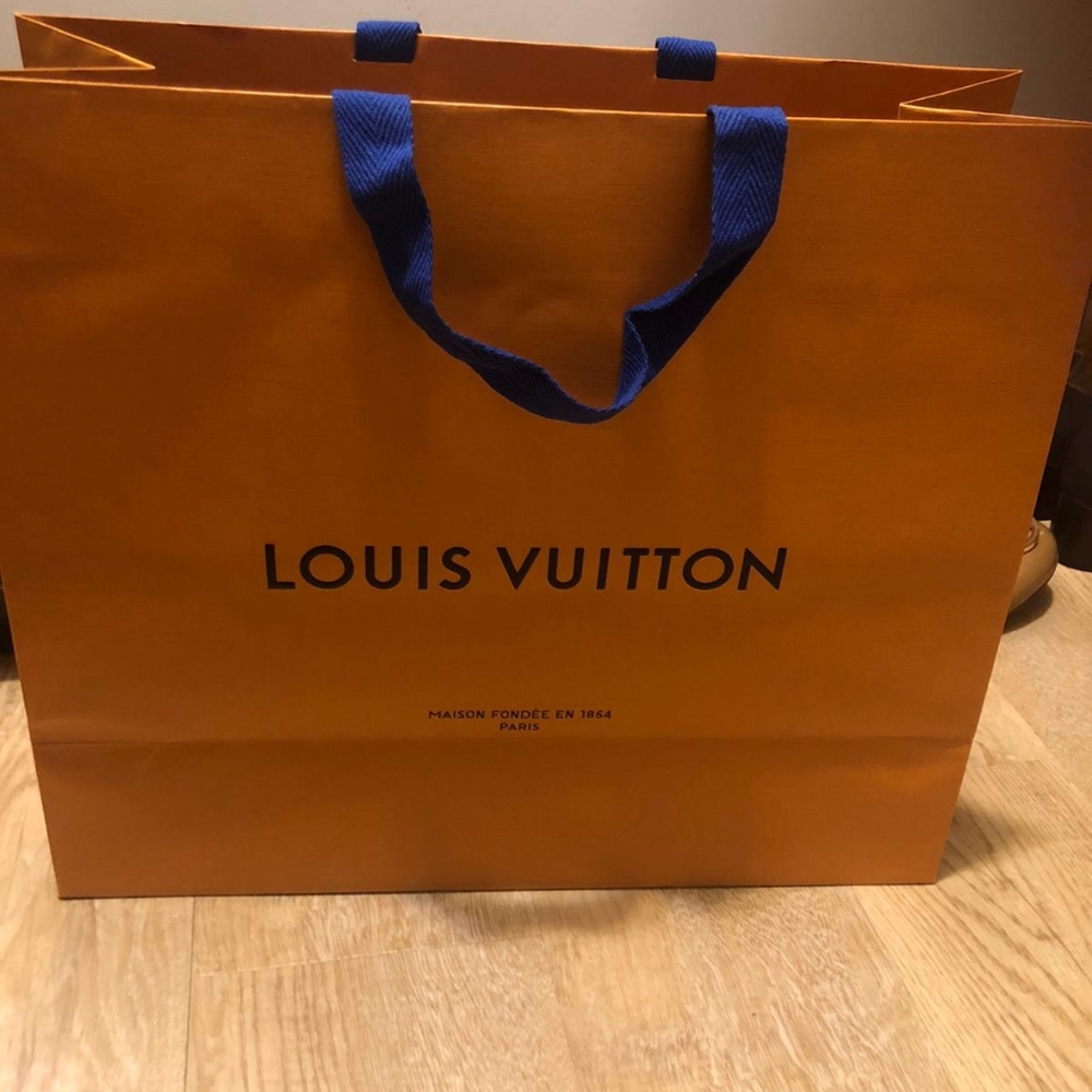 Authentic Louis Vuitton paper bag